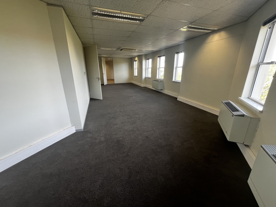 To Let commercial Property for Rent in Rosenpark Western Cape